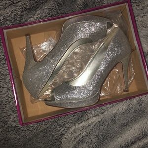 Silver 3.5” Peep Toe Heels
